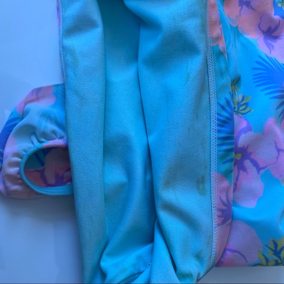 Girl tropical swim suit 10 - Picture 5 of 5